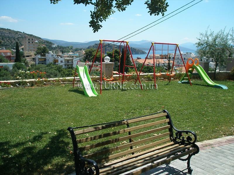 Готель Alonia Maizonettes 2*