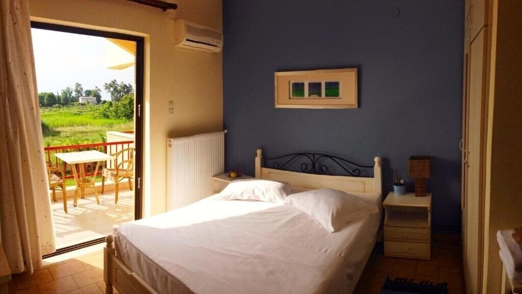 Hotel Aenaon Hotel 3*