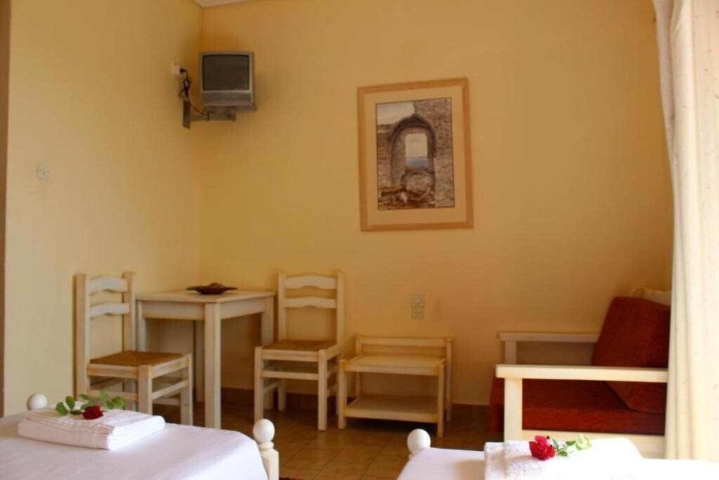 Zdjęcie Aenaon Hotel 3*