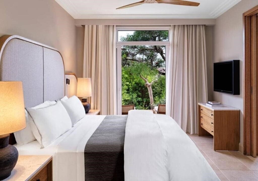 Зображення The Westin Resort Сosta Navarino 5*