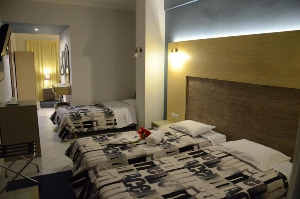 Картинка Marie Palace 2*