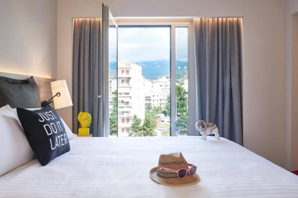 Zdjęcia Moxy Patra Marina 3*