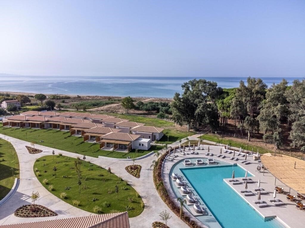 Готель Grand Elis 5*
