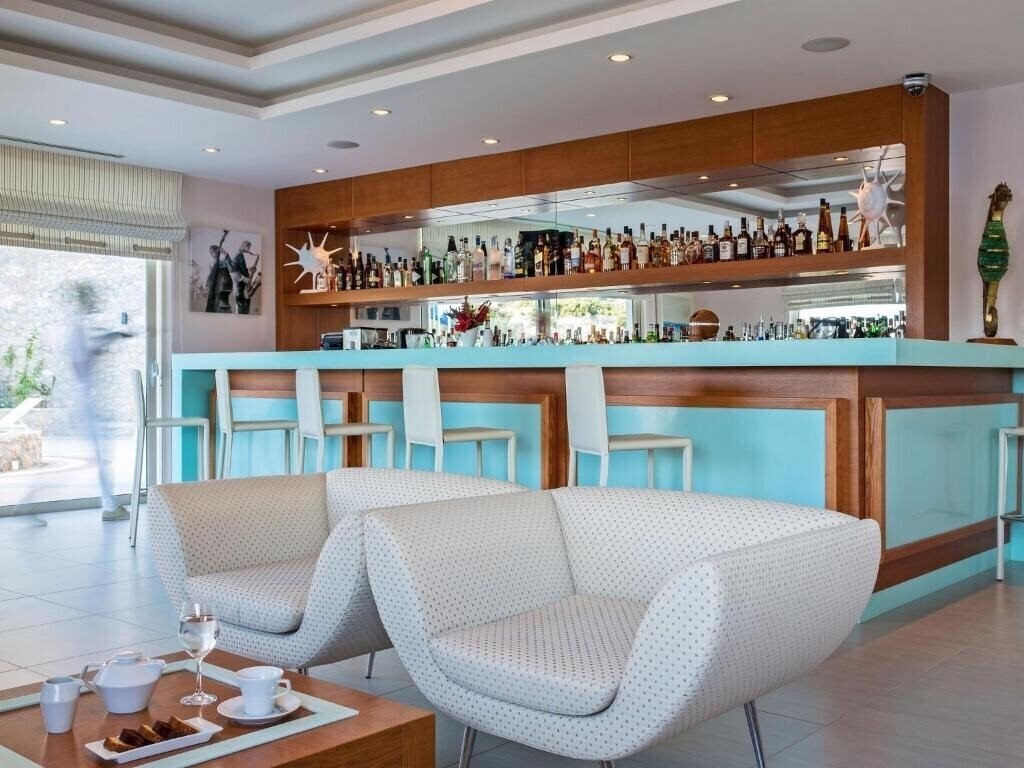 Фотографія Princess Kyniska Suites 4*