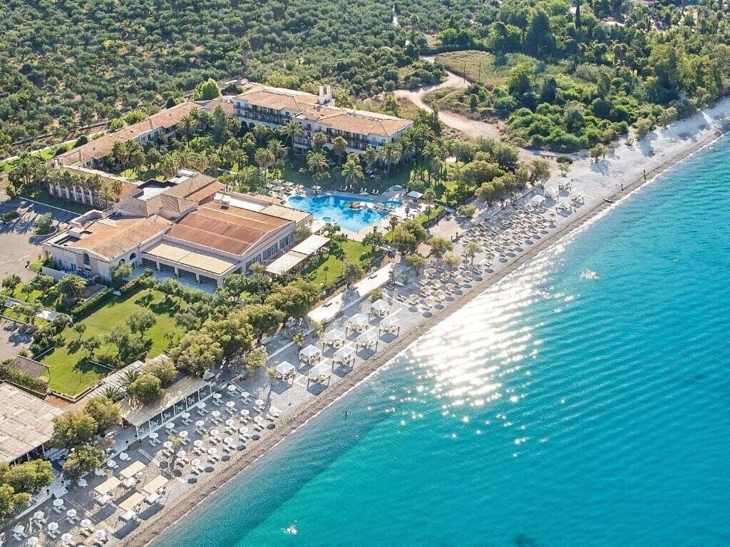 Отель Grecotel Filoxenia 4*