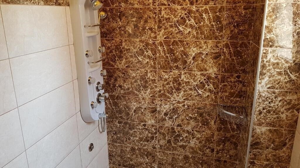 Картинка White Rose Hotel 3*