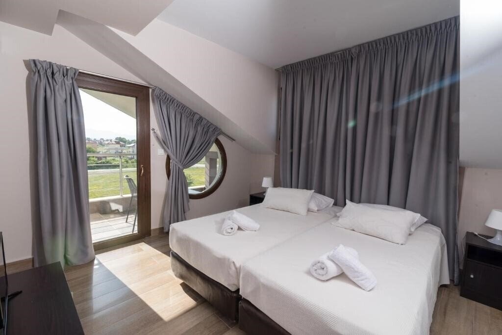 Zdjęcia Principal 3*