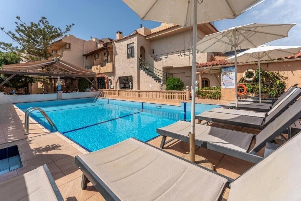 Зображення Erato Hotel 2*