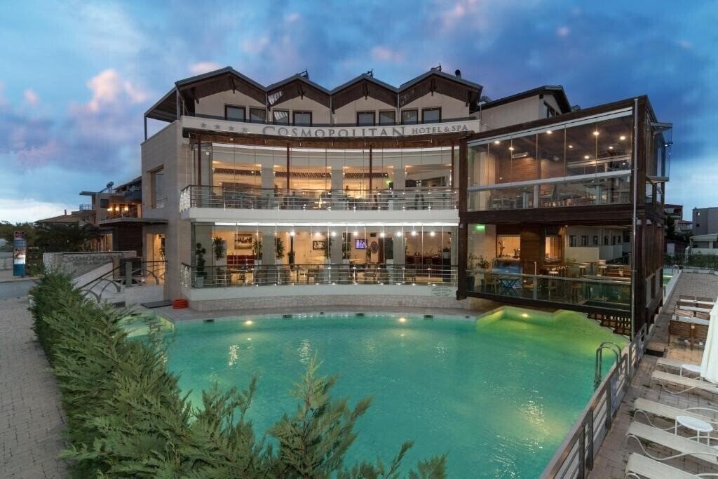 Фотография Cosmopolitan Hotel & SPA 4*