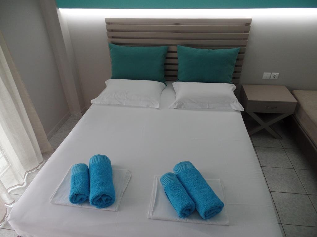 Zdjęcie Ouzas Hotel 3*