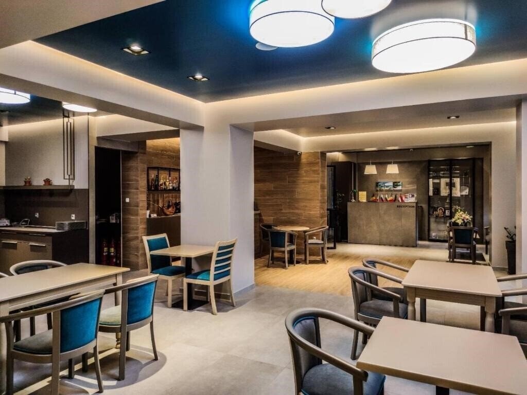 Готель Gold Stern Hotel 3*