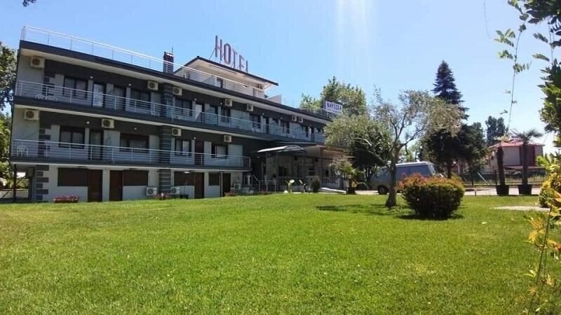 Готель Naysika 3*