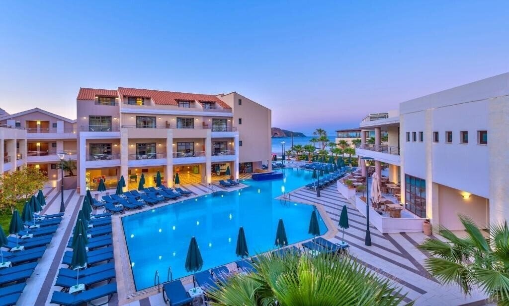 Готель Porto Platanias Beach Resort 5*