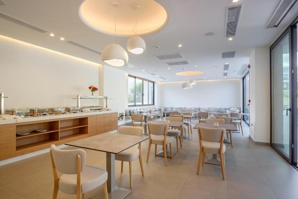 Zdjęcie Phos Hotel 4*