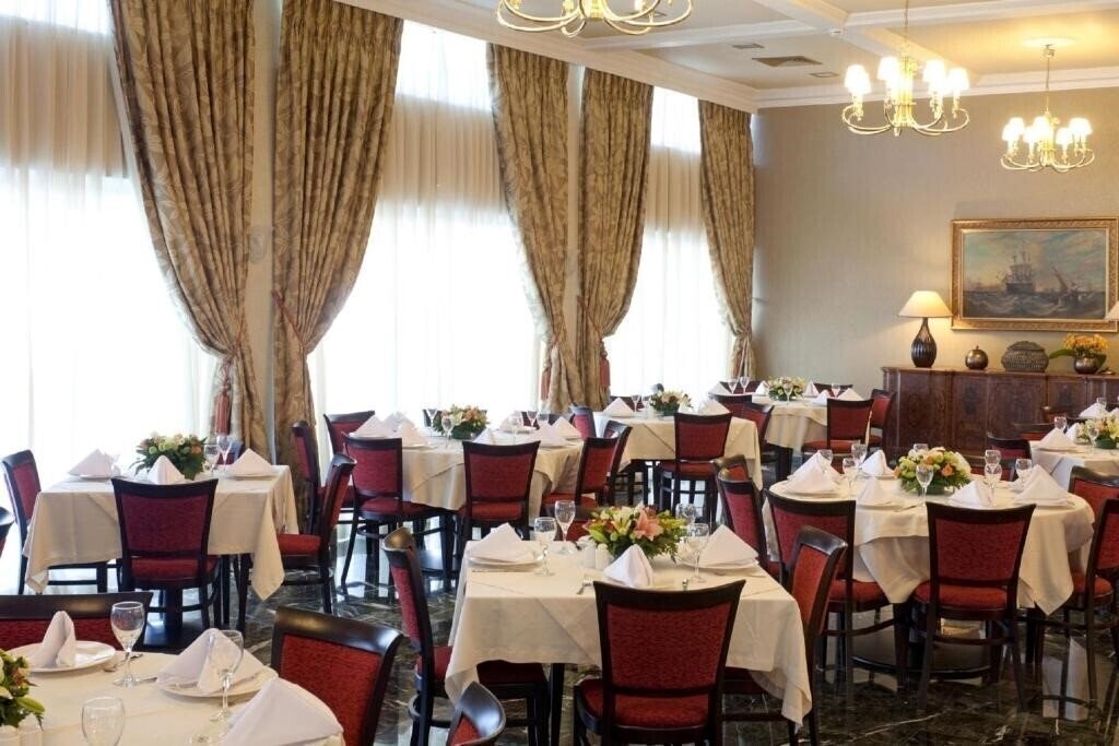 Zdjęcie Margarona Royal Hotel 3*