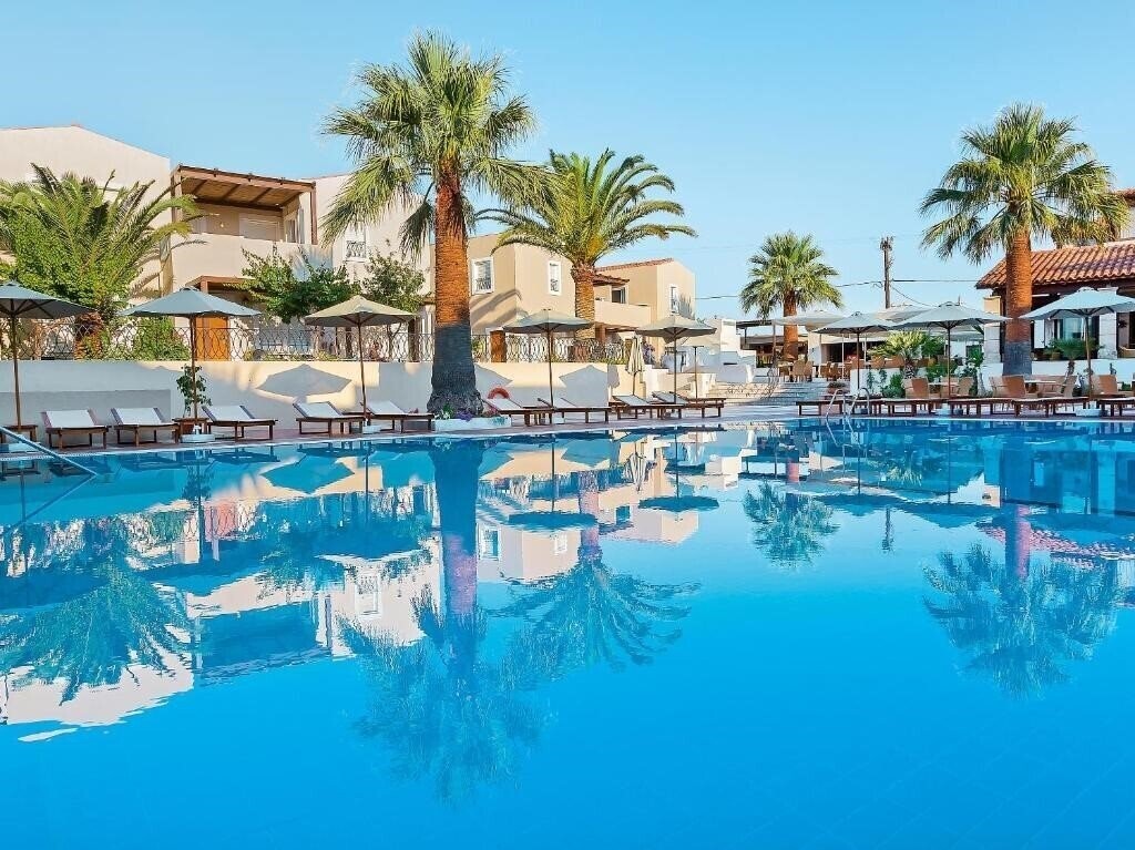 Отель Grecotel Casa Adele (ex. Grecotel Grand Leoniki Residence) 4*