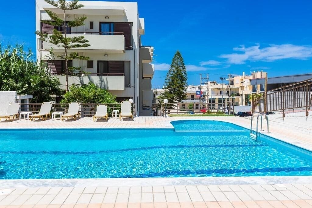 Zdjęcie Eltina Hotel 2*