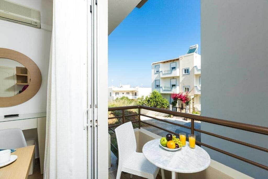 Obraz Eltina Hotel 2*