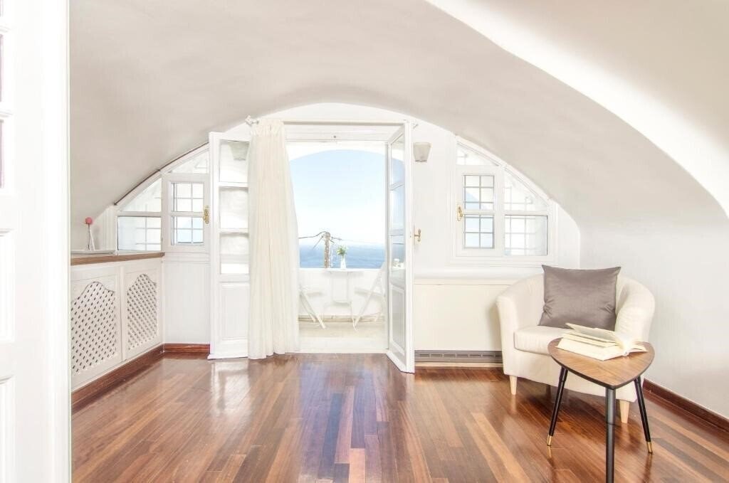 Hotel Villa Erofili 4*