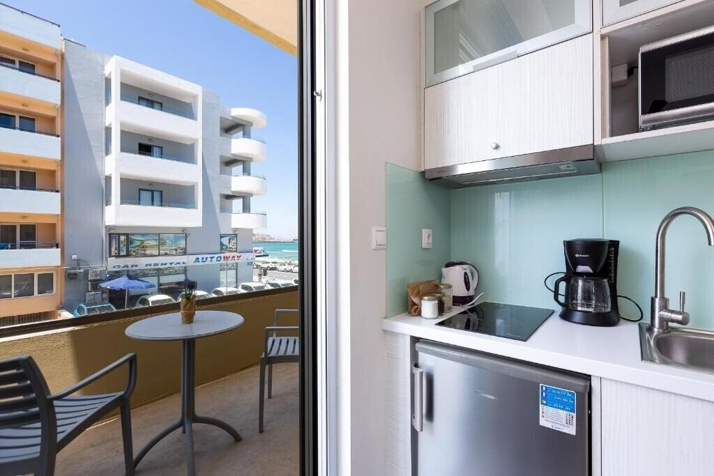 Obraz Meltemi Coast Suites 4*