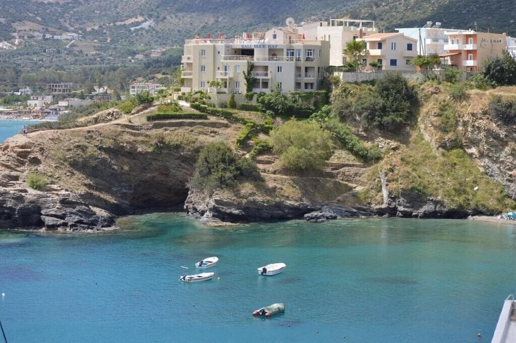 Zdjęcie Ikonomakis Apartments 3*