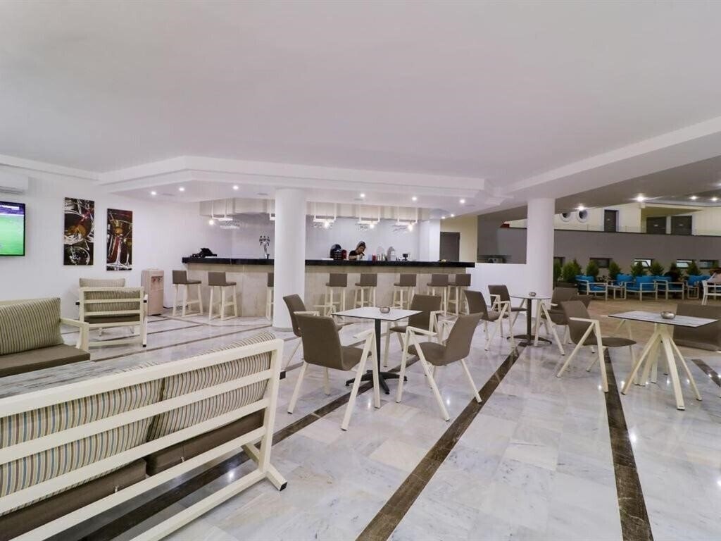 Zdjęcie Harmony Rethymno Beach Hotel 4*