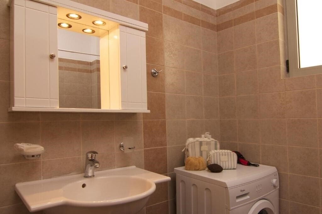 Zdjęcie Loutra Resort 4*