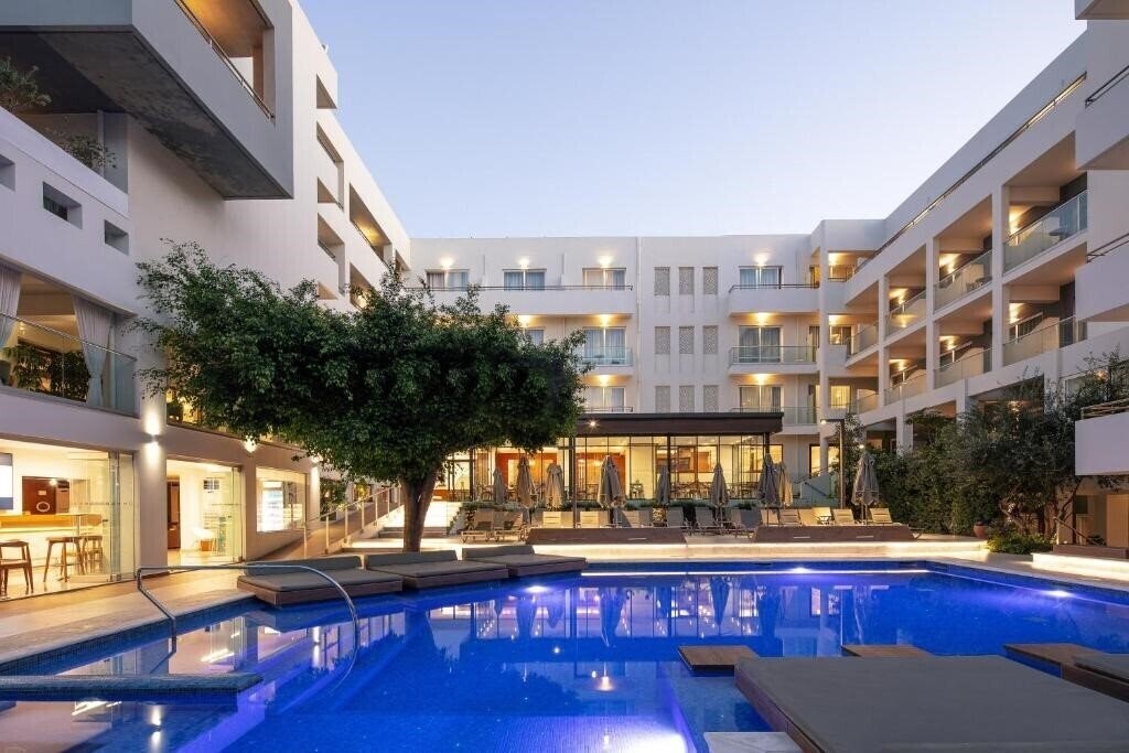 Obraz Atrium Ambiance Hotel 4*