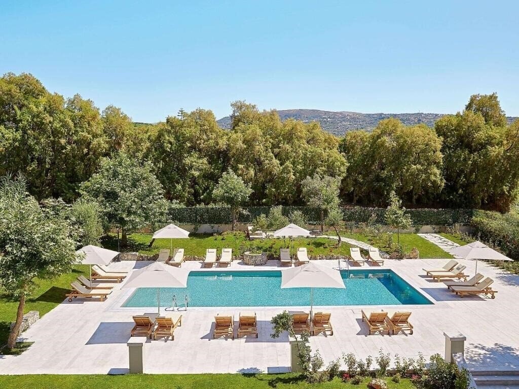 Готель Grecotel Villa Oliva 3*
