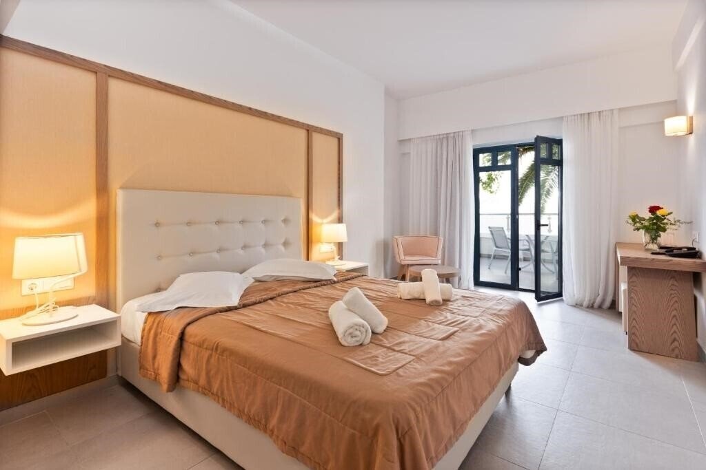 Zdjęcie Eva Bay 4*