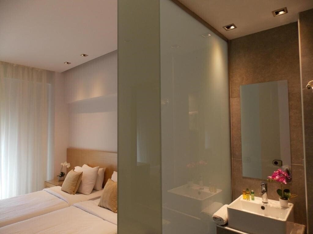 Фото Alexandros Hotel Thessaloniki 3*