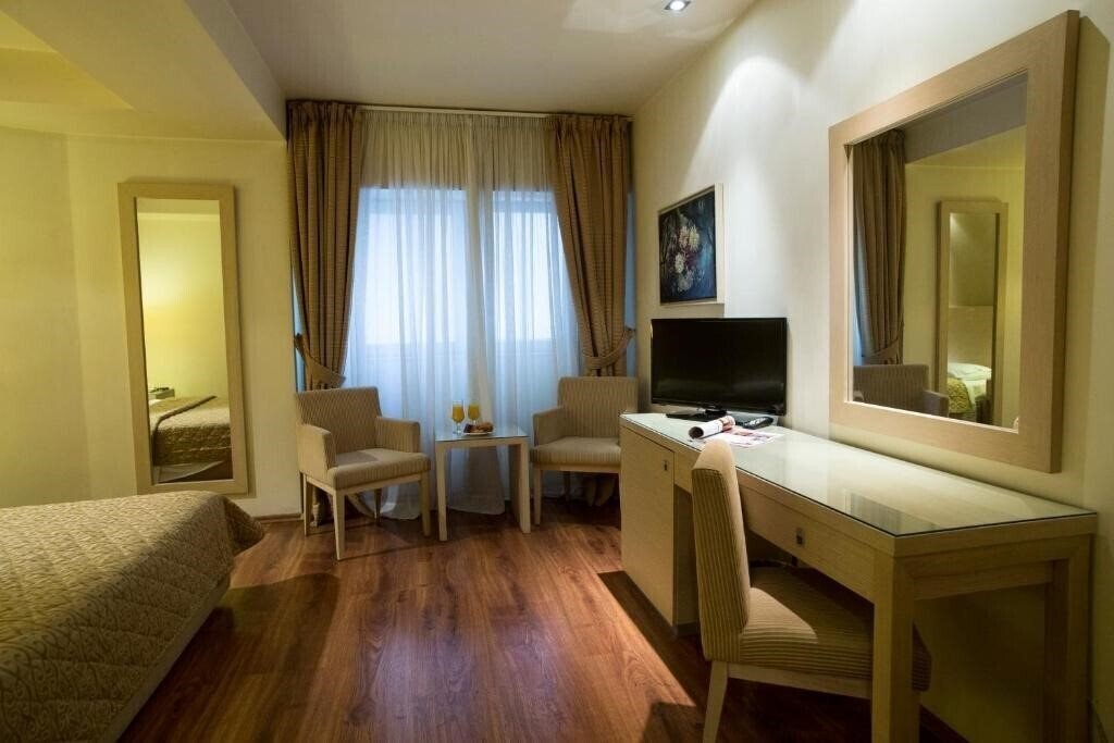Obraz Tobacco Hotel 4*