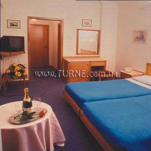 Zdjęcie Telioni Hotel 3*