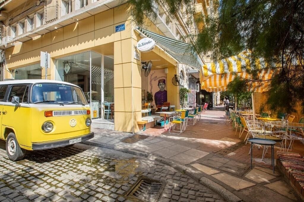 Zdjęcie The Caravan 1*