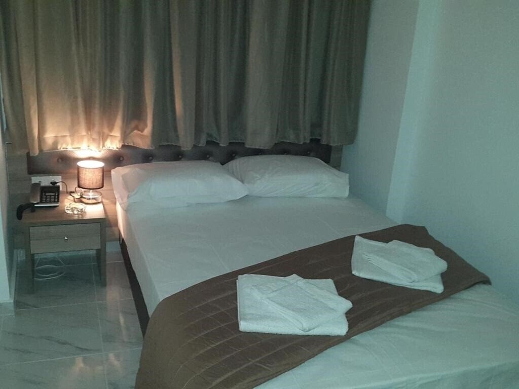 Зображення Rex 2*