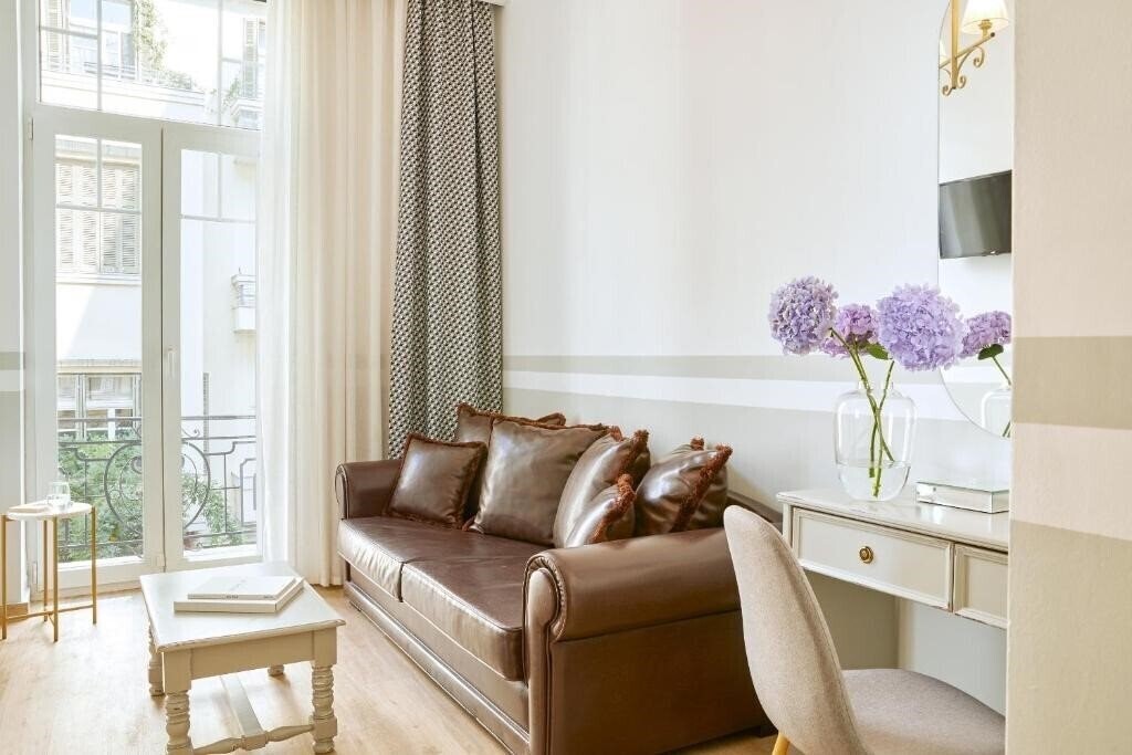 Zdjęcie Luxembourg Hotel 3*