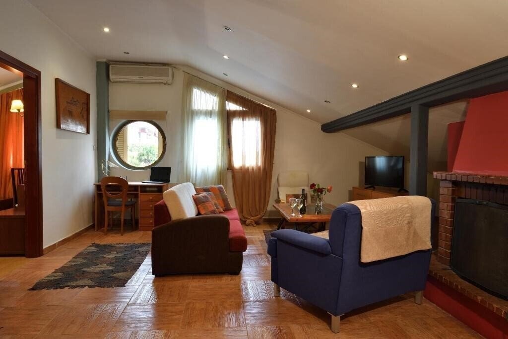 Obraz Four Seasons Thessaloniki 3*