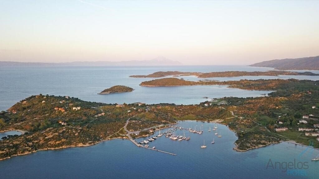 Фотографія Angelina Hotel (ex. Angelos Hotel) 2*