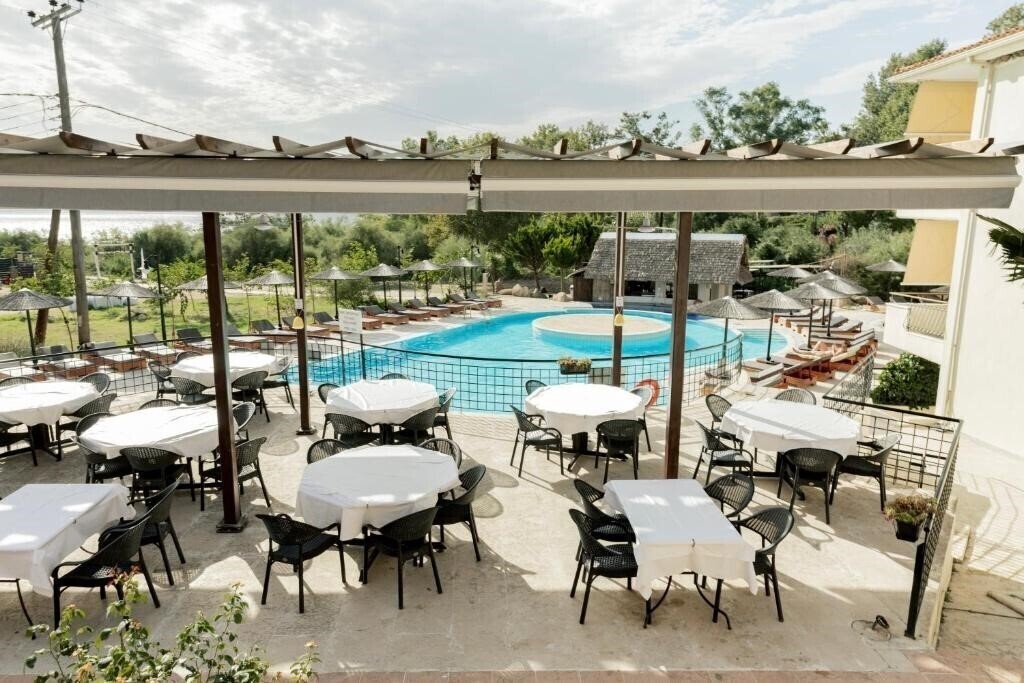 Zdjęcie Makednos 3*