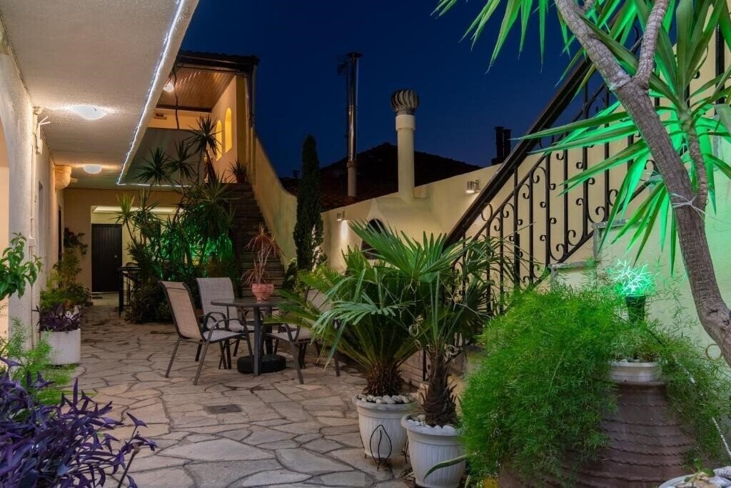 Zdjęcie Petunia Hotel 2*