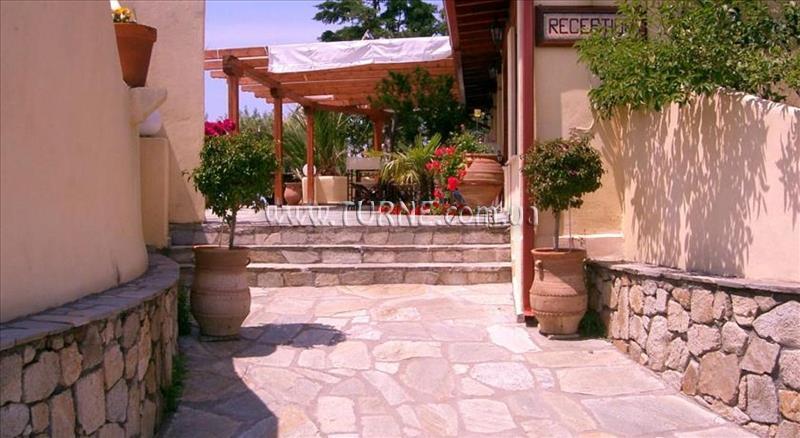 Zdjęcie Kelyfos Hotel 2*