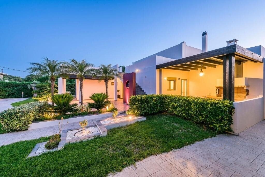 Фотографія Filerimos Oasis Villa 5*