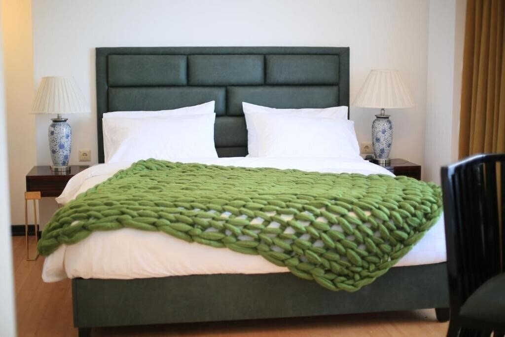 Zdjęcia Otakhebi 3*