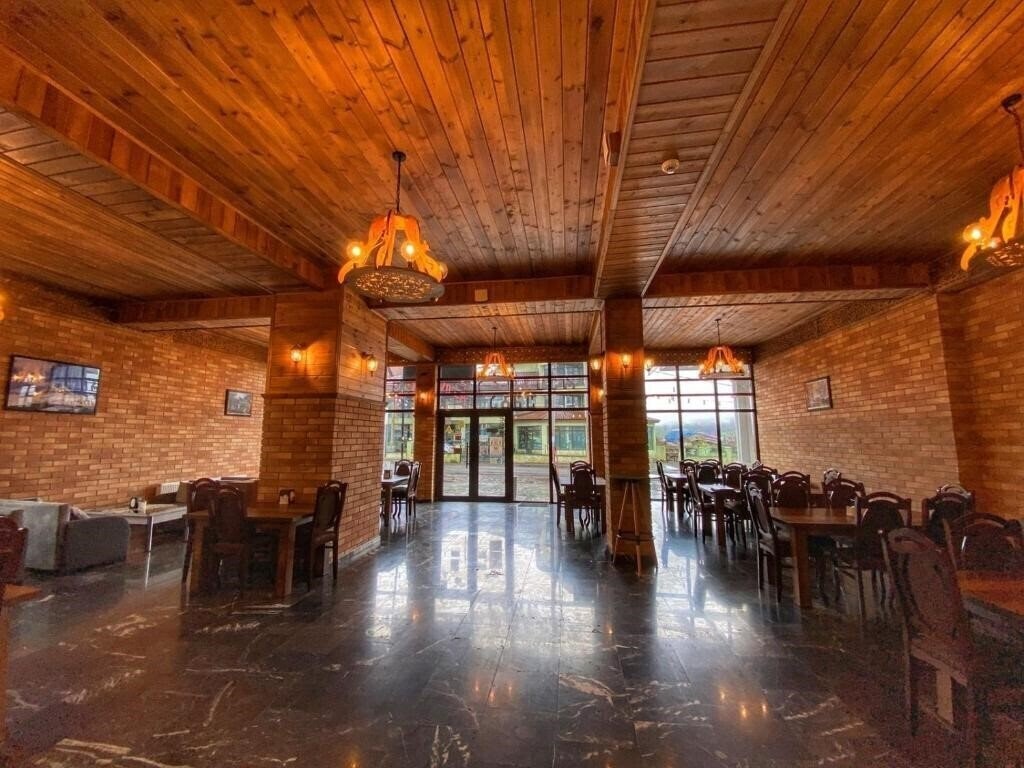 Фото Three Penguins Hotel 4*