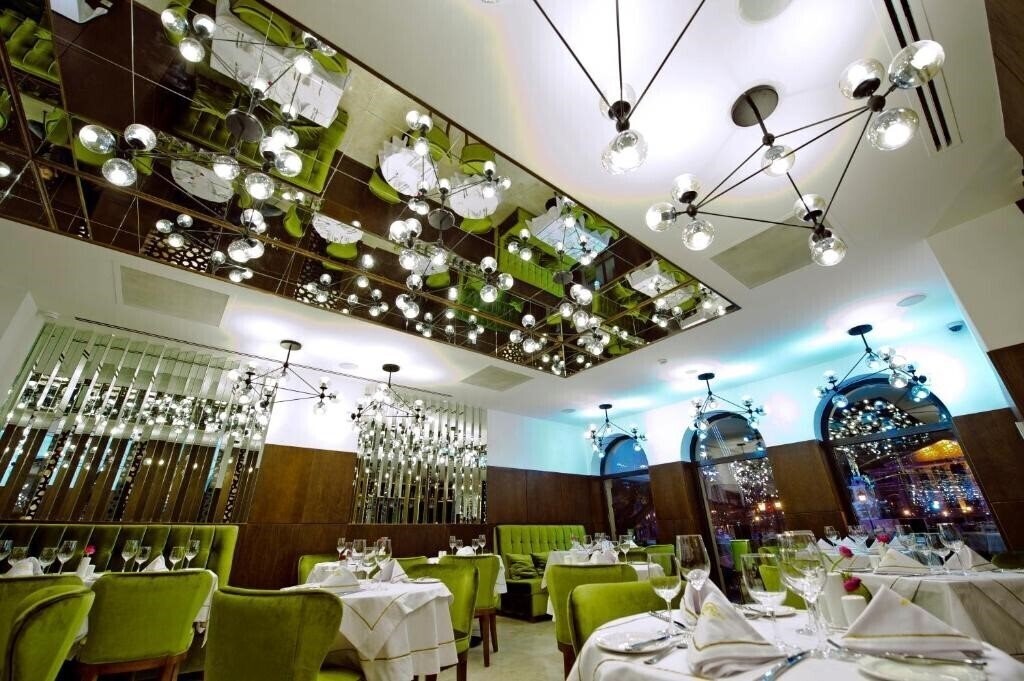 Zdjęcia Golden Palace Batumi Hotel & Casino 4*