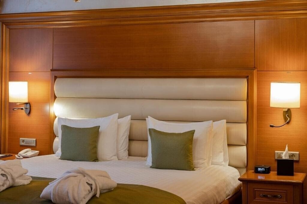 Изображение Hotel London 1889 5*