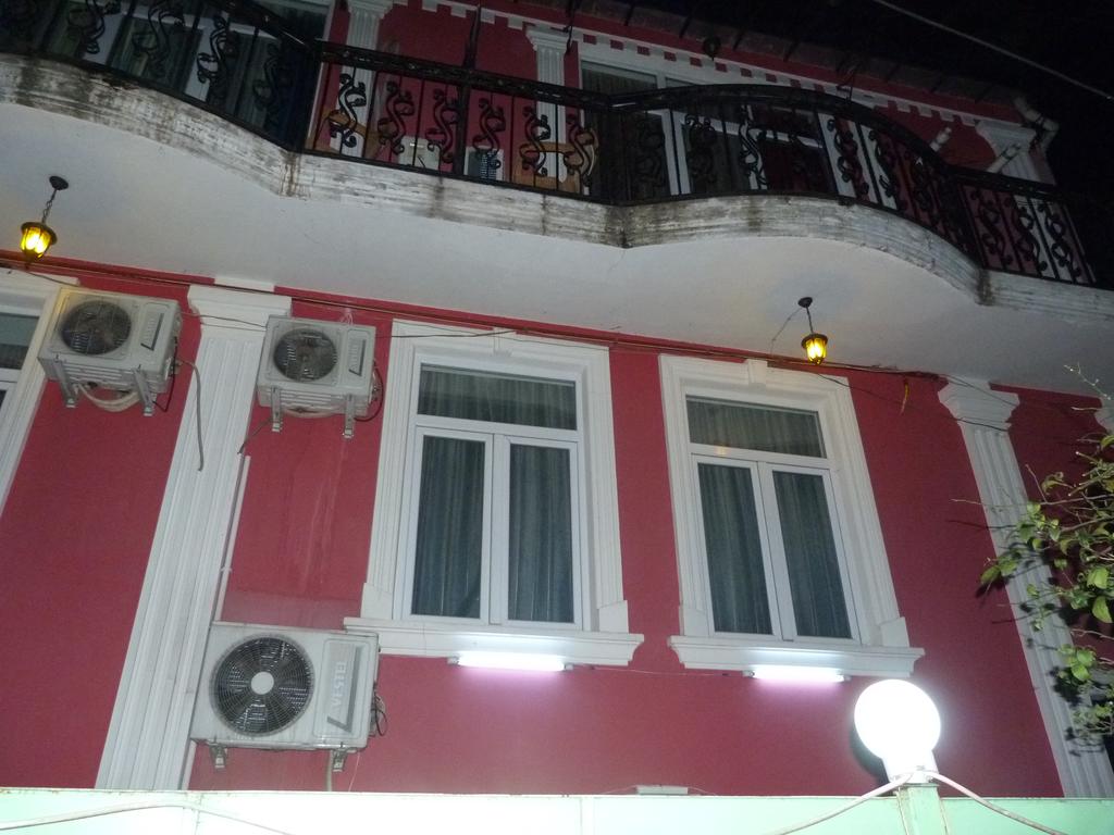 Zdjęcie Lux Hotel Guest House 2*