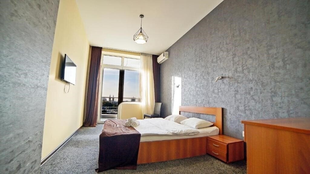 Zdjęcie Batumi Plaza Hotel 4*