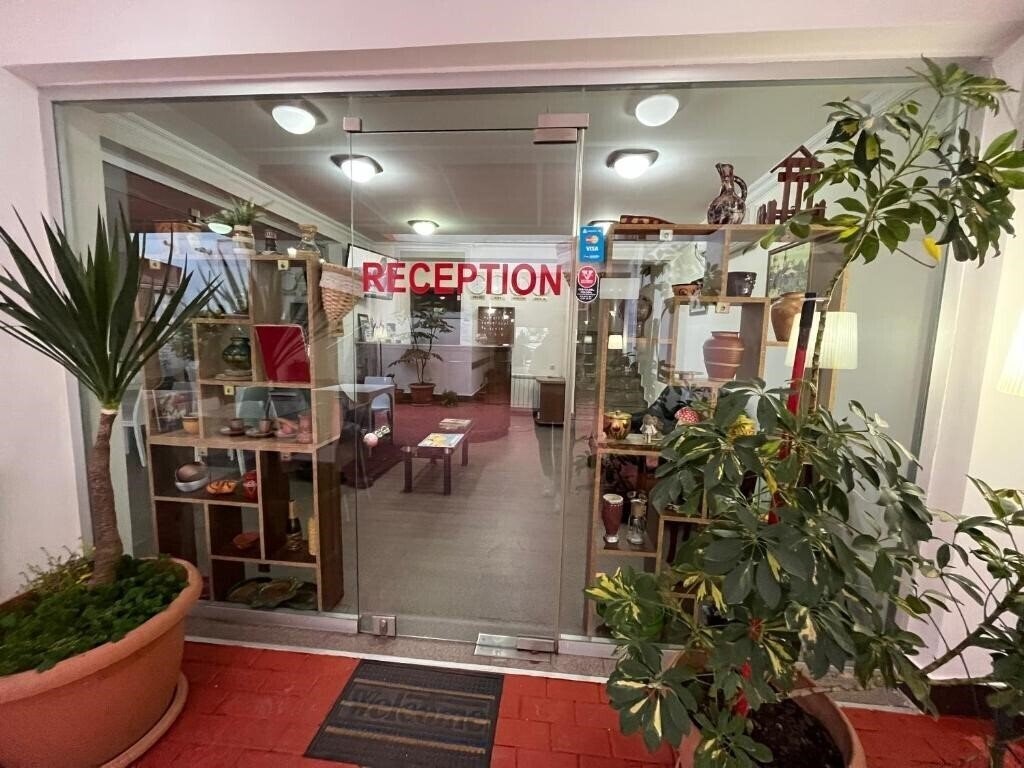 Готель Hotel Ventura 3*