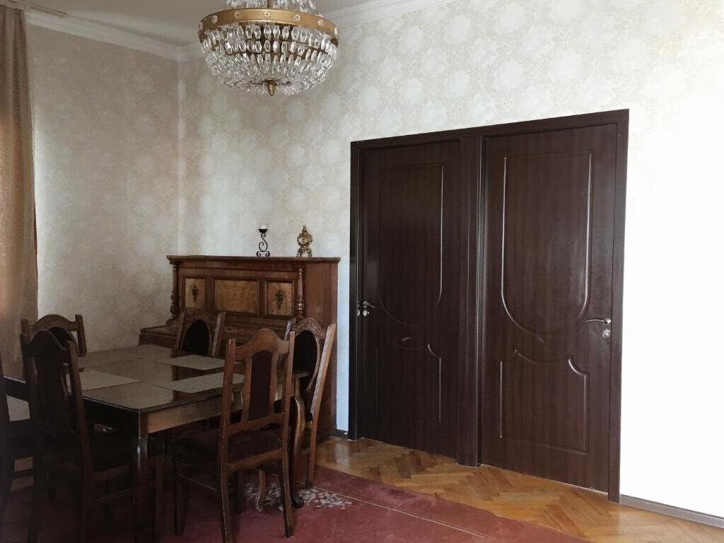 Zdjęcie Batumi Home 3*